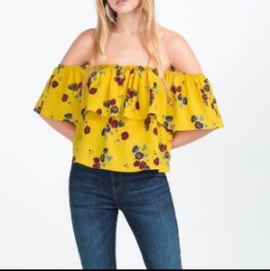Zara Trafaluc Yellow off the shoulder Ruffled Crop Top Blouse Size Large